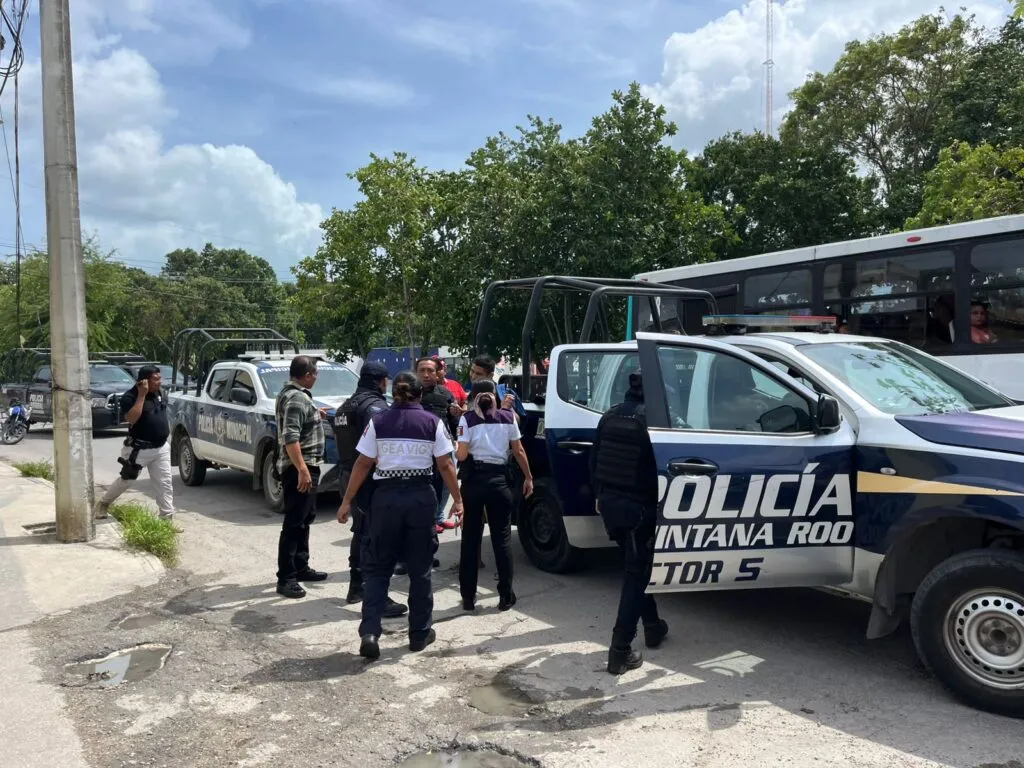 incidente trágico, agresión infantil, violencia familiar, búsqueda de agresor, Cancún, padrastro violento,