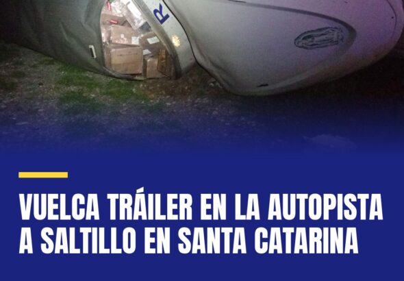 vuelca-trailer-en-la-autopista-a-saltillo-en-santa-catarina-cover